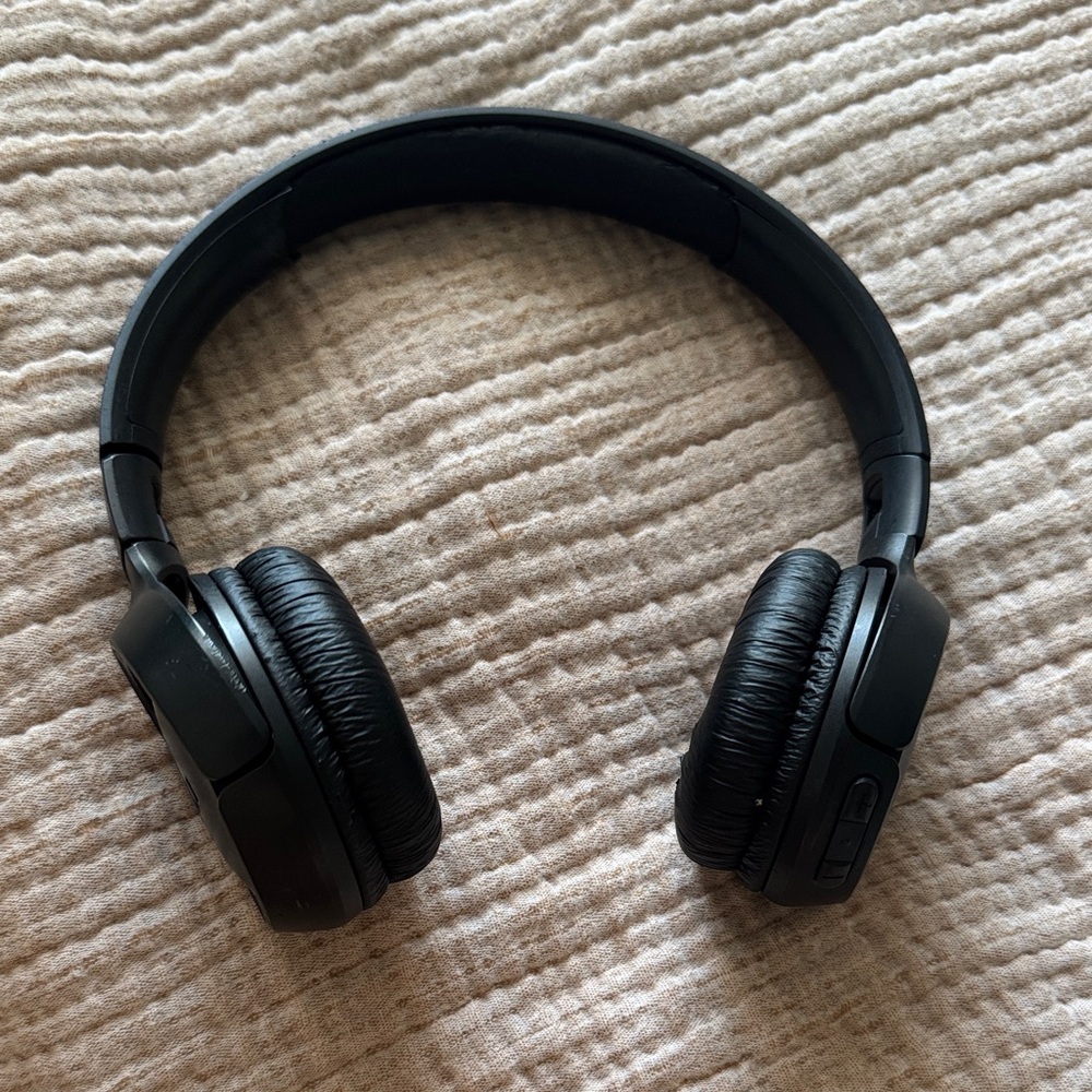 JBL Black On-Ear Headphones